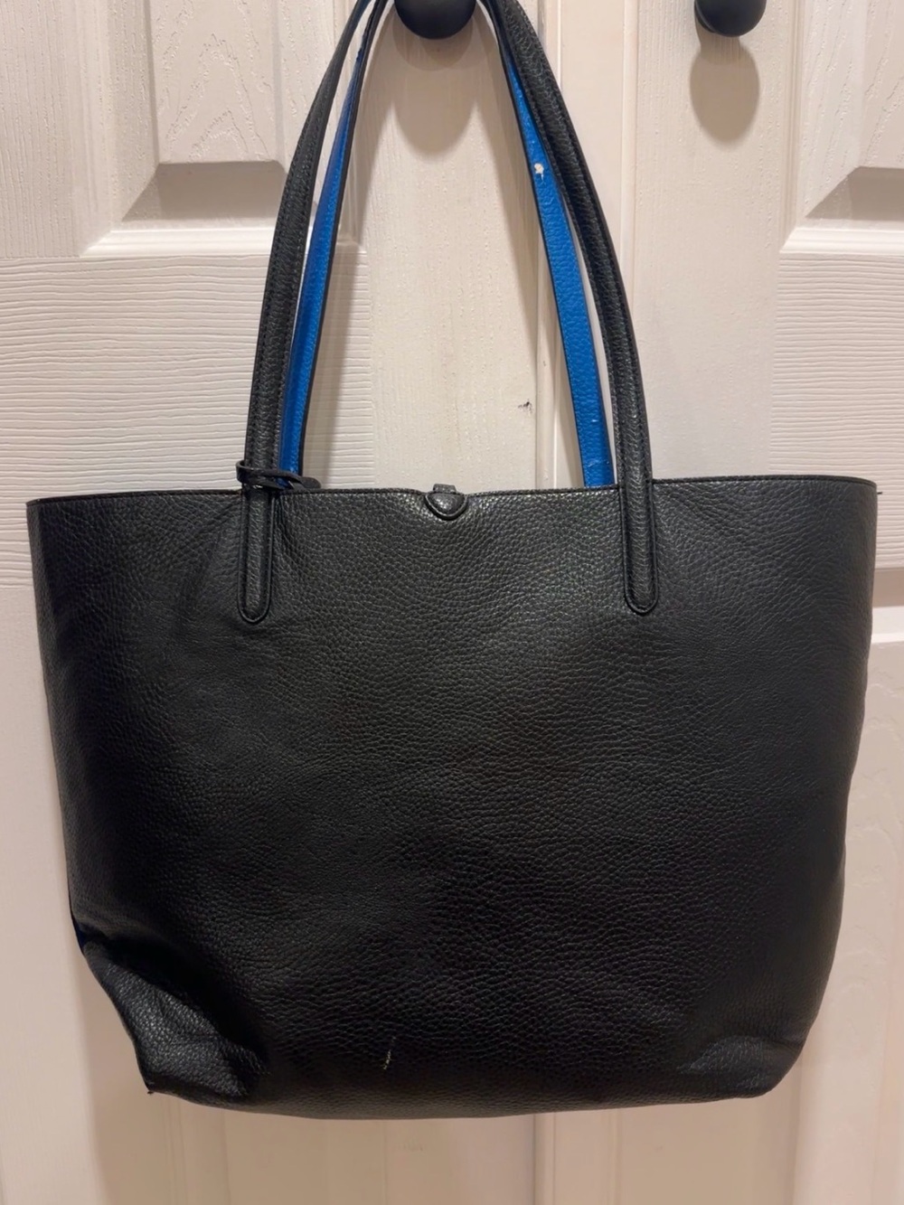 Lauren Ralph Lauren Black & Blue Reversible Faux-Leather Tote Bag - Picture 2 of 8